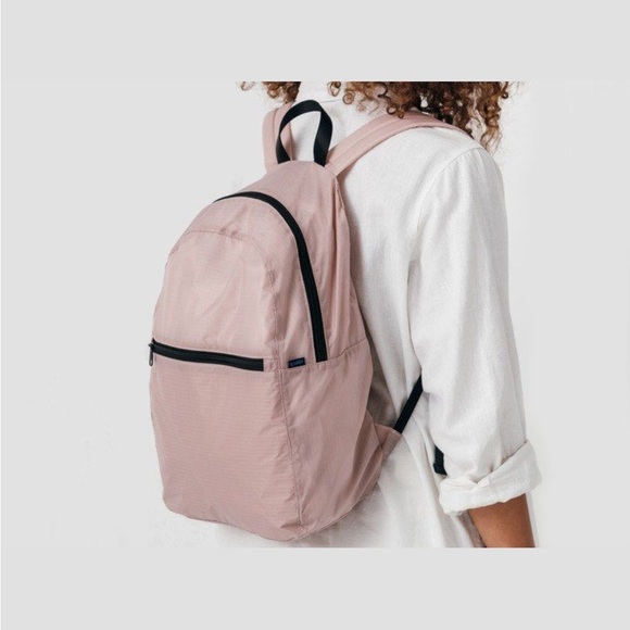BAGGU Handbags - BAGGU Ripstop Nylon Backpack Mauve NWT